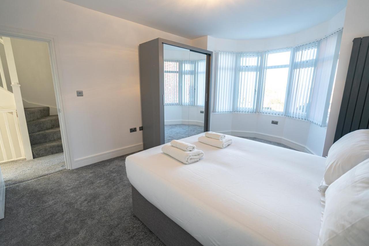Newly Refurbished Modern 4 Bed Detached House ! Villa Oxford Exterior foto